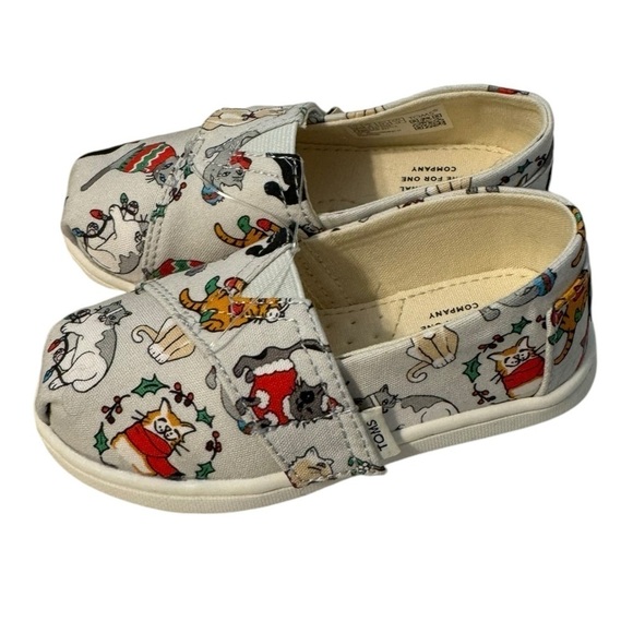 New! Toms TODDLER Christmas Cats Alpargata Toddler Shoe - Picture 1 of 5